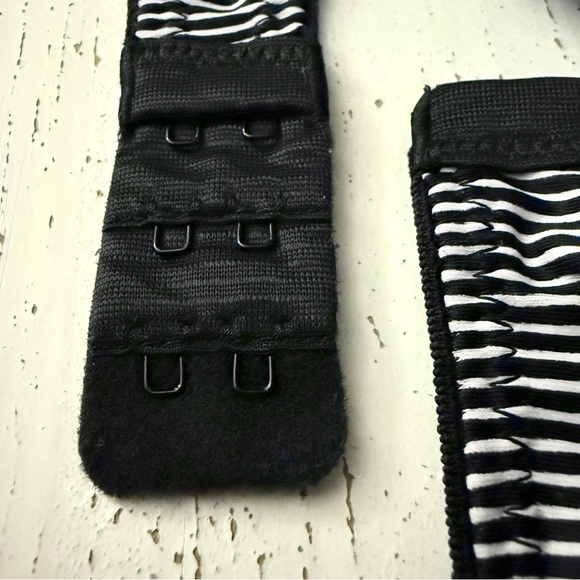 Maidenform One Fab Fit Custom Lift T-Shirt Bra - Picture 4 of 8